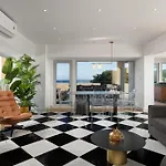Hamilton Elite Penthouse Будинок відпочинку