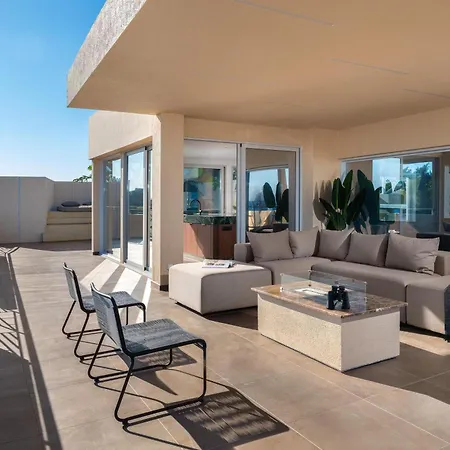 Будинок відпочинку Hamilton Elite Penthouse *