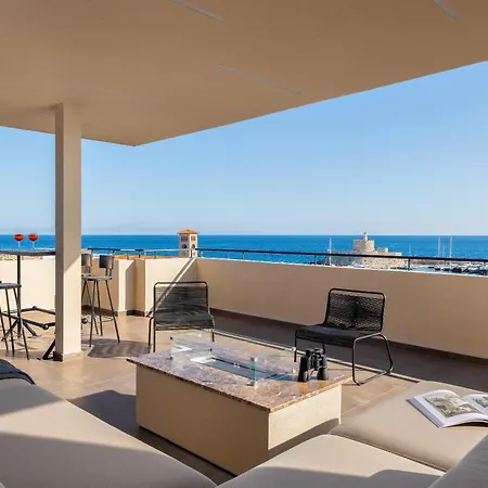 Hamilton Elite Penthouse Holiday home