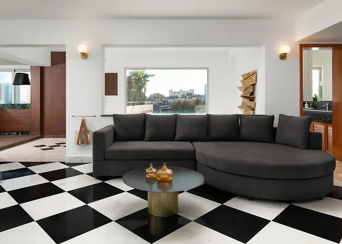 Hamilton Elite Penthouse Nyaraló Rhodes City