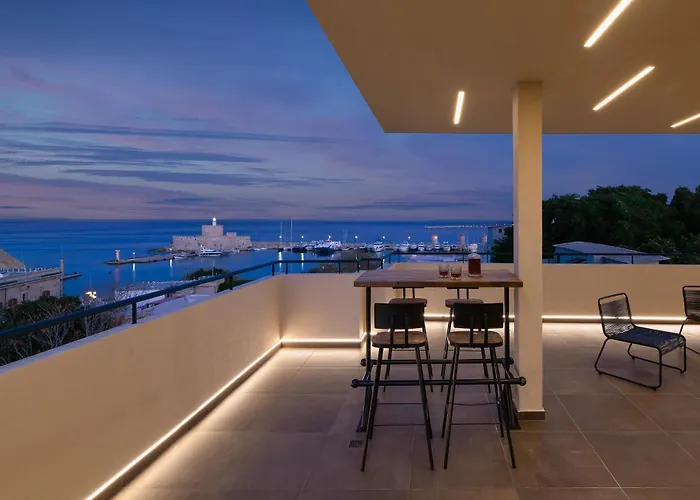 Hamilton Elite Penthouse Nyaraló